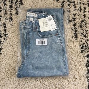 Curve Love 90s Ultra High Rise Straight Jeans